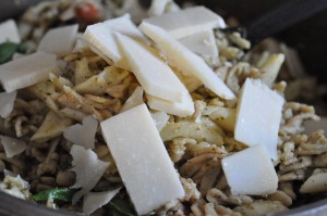 Tykstegsbøffer og pestopasta