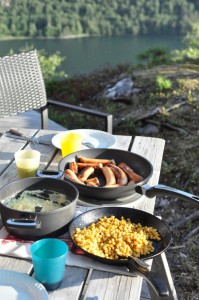 DSC_6547kopi • nogetiovnen.dk Stegte pølser og majs på ferien i Norge