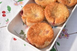 DSC_2058 • nogetiovnen.dk Hindbærmuffins - kage muffins med hindbær