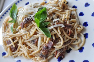 Spaghetti Carbonara - pasta med fløde opskrift