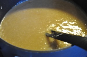 Marineret okseculotte i stegeso med tilbehør