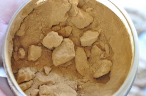 Lakridssmåkager med chokolade og nødder