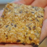 Knækbrød med krydderier og ost - nem opskrift