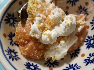 Gammeldags æblekage med æblekagerasp