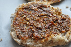 Bruschetta med Løgismose pesto og skinke