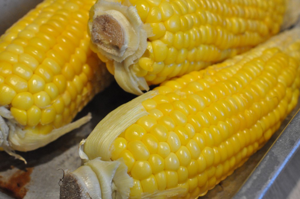 Majskolber i mikroovn - nem opskrift