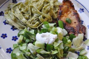 Pasta med pesto - nemt og lækkert tilbehør