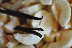 Gammeldags æblekage med æblekagerasp 