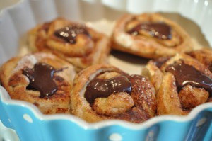 Sunde kanelsnegle med æbler - fedtfattige med æblemos