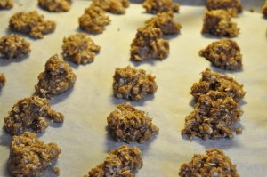 Lakrids småkager med havregryn - opskrift