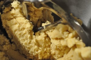 Småkager med mandelmel & chokoladeknapper 