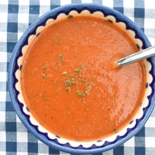 Tomatsuppe med fløde - nem spicy opskrift