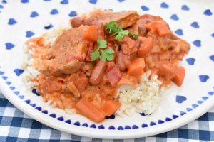 Paprikagryde - klassisk mørbradgryde opskrift