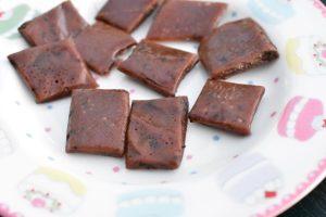 Chokoladekarameller i mikroovn nem opskrift