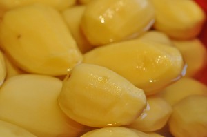 Flødekartofler cremede med forårsløg