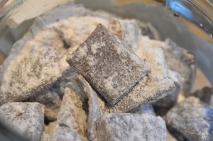 Chokoladekarameller med flormelis DSC_0832