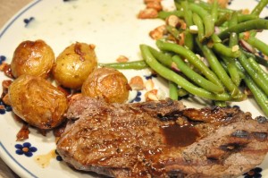 Højrebsbøffer med tilbehør - lækre opskrifter