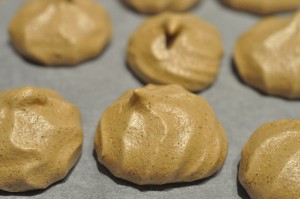 Kyskager med lakrids - lakridsmarengs kys