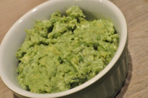 Guacamole med mayonnaise & hvidløg opskrift