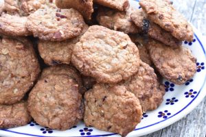 DSC_0080 • nogetiovnen.dk Grove cookies med tranebær og chokolade