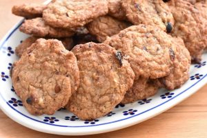 DSC_0109 • nogetiovnen.dk Grove cookies med tranebær og chokolade