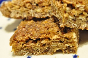 Müslibar med havregryn og müsli - opskrift