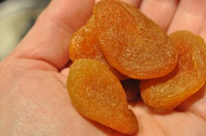 Abrikoskompot af tørrede abrikoser - nem