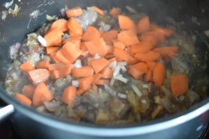 Boeuf Bourguignon - opskrift på simremad med oksekød