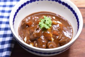 DSC_2416 • nogetiovnen.dk Boeuf Bourguignon - opskrift på simremad med oksekød