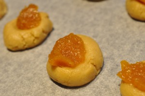 Småkager med abrikoskompot el. Nutella