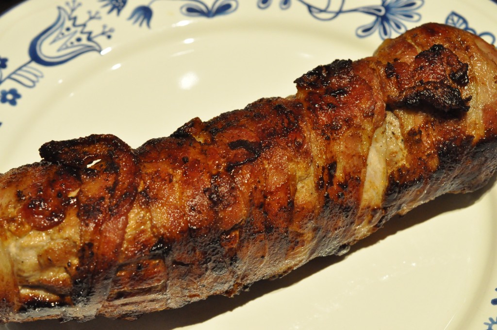 Helstegt mørbrad på pande - med bacon