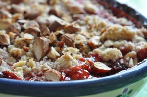 Jordbærcrumble - lækker crumble med jordbær