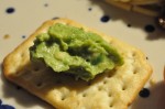 Guacamole med skyr på Tuc kiks - god snack
