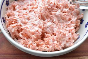 Gulerodstzatziki - nem tzatziki med gulerod