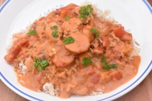 Pølsegryde nem opskrift med hakket svinekød