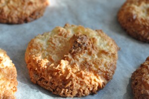 Kokosmakroner med marcipan - lækker opskrift