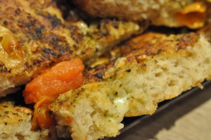 DSC_4442 • nogetiovnen.dk Foccacia brød med pesto - nemt madbrød