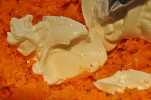 Tzatziki med gulerødder