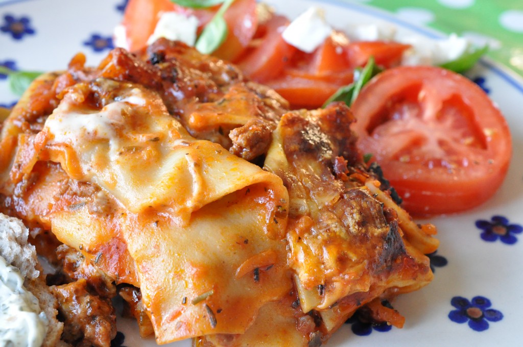 Lasagne med oksekød, squash og gulerødder