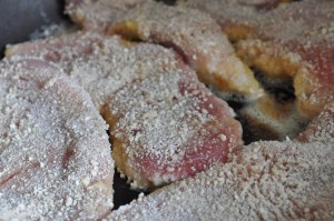 Wienerschnitzel med tilbehør - nem opskrift