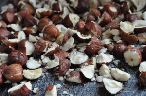 Hakkede hasselnødder