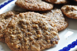 Lakrids småkager med tranebær og havregryn