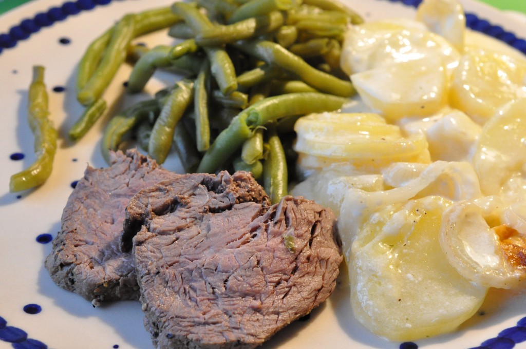 Oksemørbrad og flødekartofler med ost