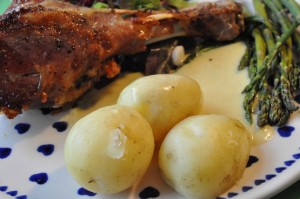 Kalkunlår i ovn eller på grill nem opskrift