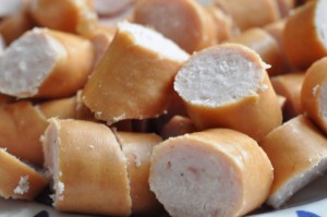 Millionbøf med pølser & champignon - opskrift