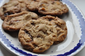 DSC_7378 • nogetiovnenstaging.com Cookies uden æg med nødder og chokolade