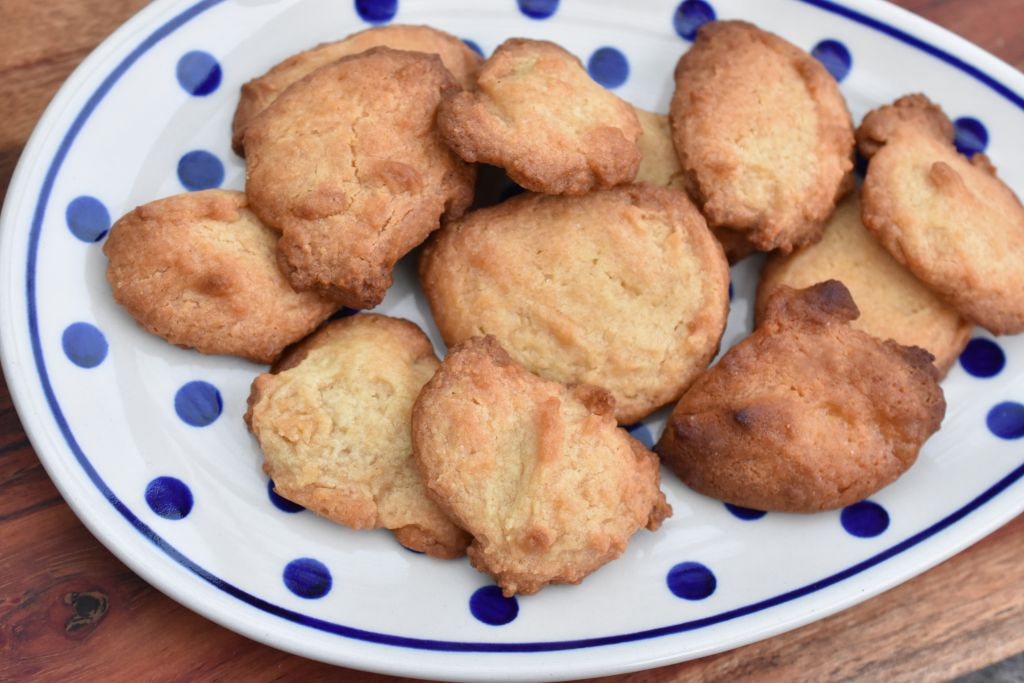 Sprøde sirupskager med ingefær - opskrift