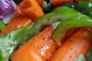 Honningbagte grøntsager i ovn - nem opskrift