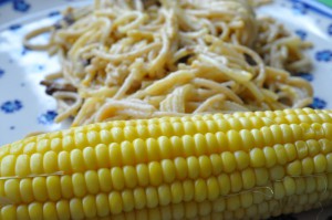 DSC_8286 • nogetiovnen.dk Pasta med ostesovs, bacon & peberfrugt - nem opskrift