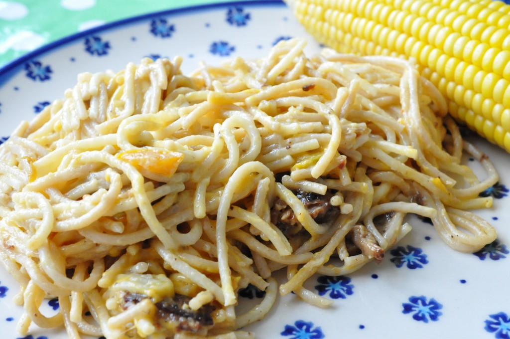 DSC_8287 • nogetiovnen.dk Pasta med ostesovs, bacon & peberfrugt